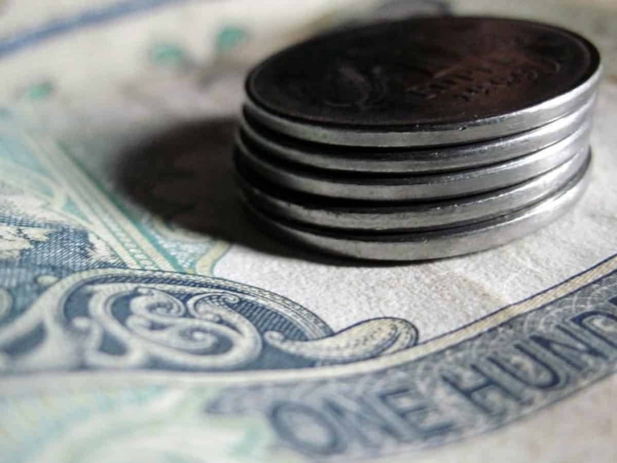 Rupee inches 1 paisa higher to close at 75.77 against US dollar