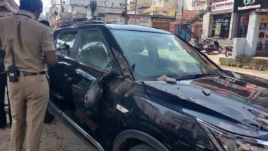 Iron rod from flyover falls on car in Kondapur