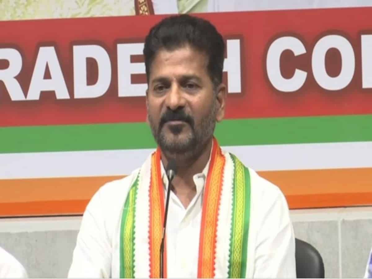 BRS is hand in glove with BJP to weaken Congress: Telangana Cong chief