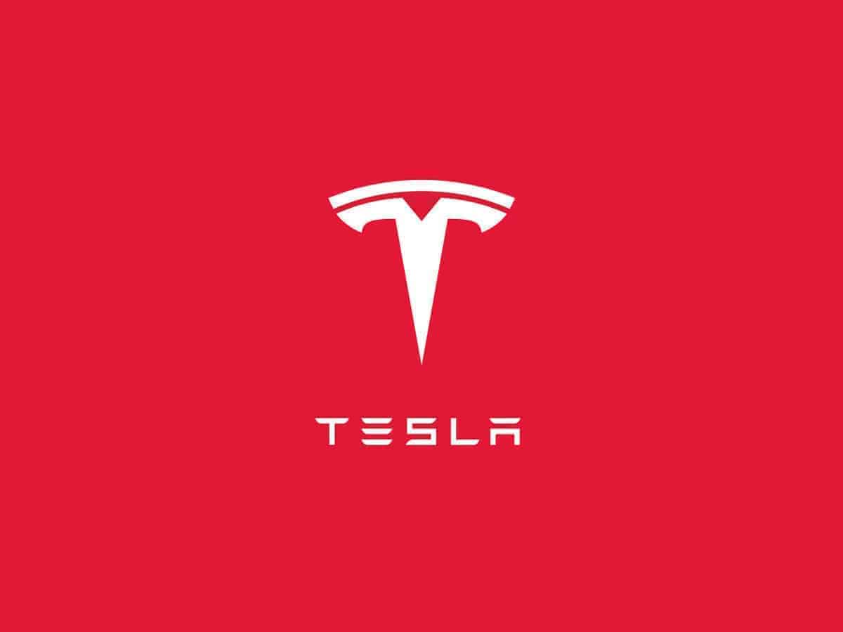 Tesla introduces new AMD chip, 12v Li-ion battery in some vehicles