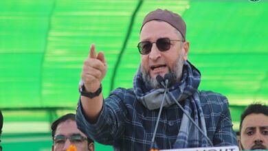 Owaisi takes a dig at Yogi , asks Don't you know who fired at me?