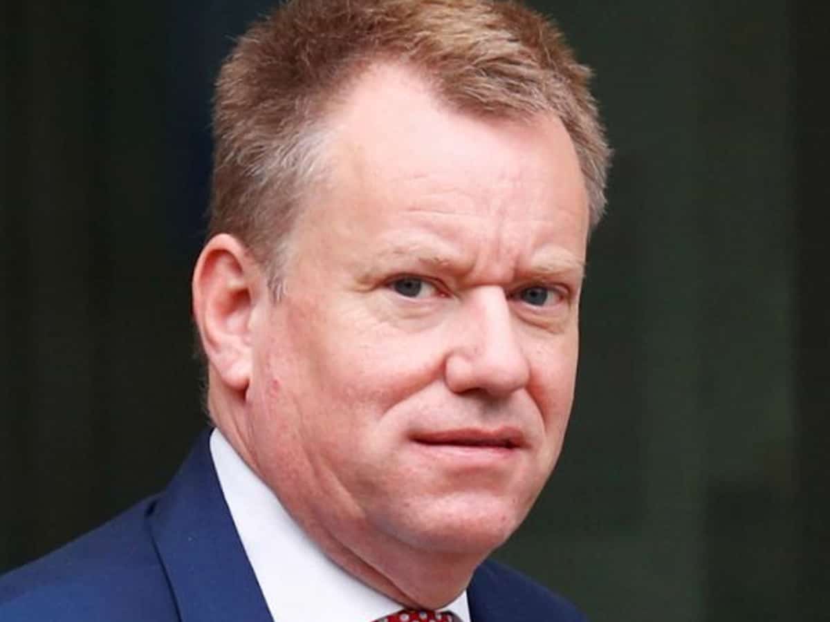 UK Brexit minister quits as new COVID-19 rules spark anger