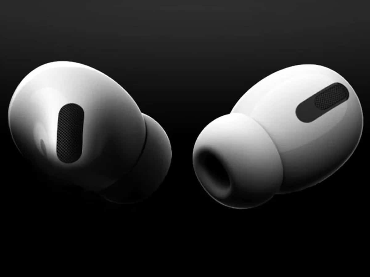 Apple rolls out first firmware update for AirPods Pro 2