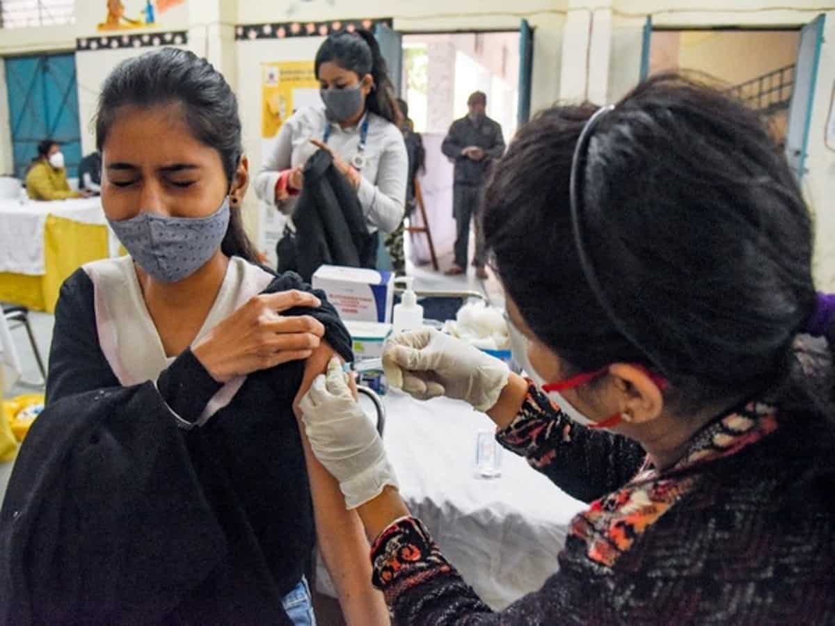 Over 158.16 cr COVID-19 vaccine doses provided to States, UTs: Centre