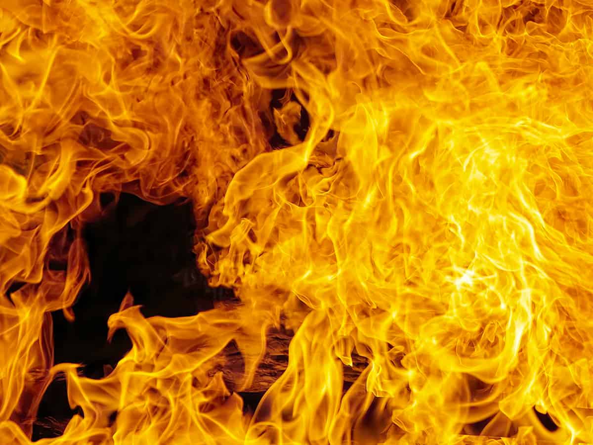 Telangana: Tanker explosion kills 2 , injures 3 in Suryapet