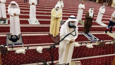 Kuwait reimposes COVID-19 measures for mass events, mosque prayers