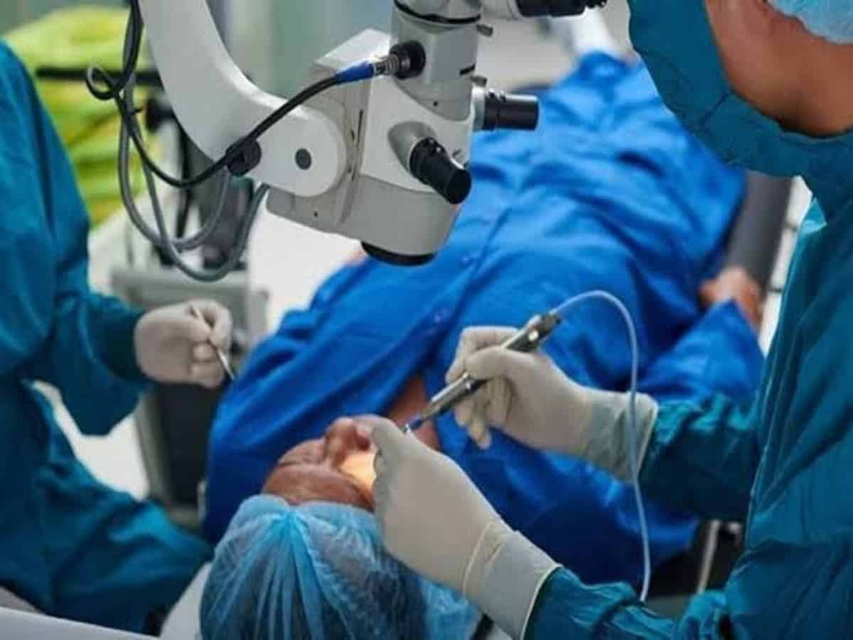 Saudi Arabia: Doctor's mistake leave six people blind after cataract surgery