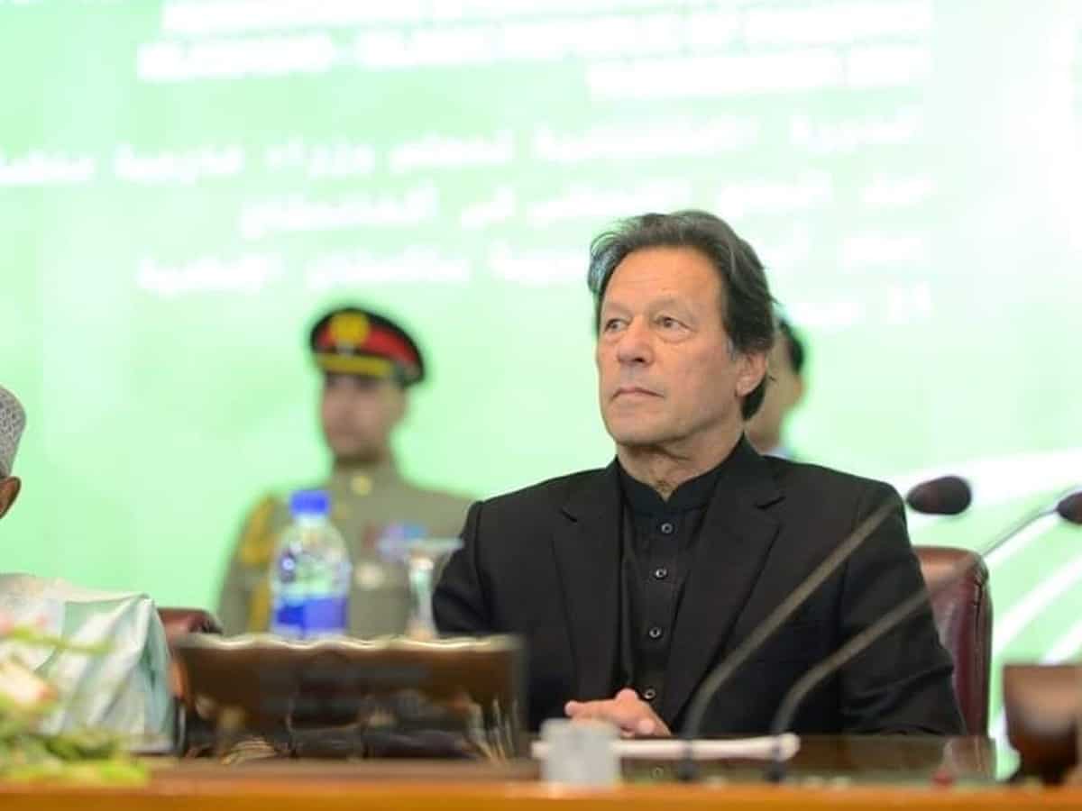 Minorities in India targeted by extremist groups: Imran Khan