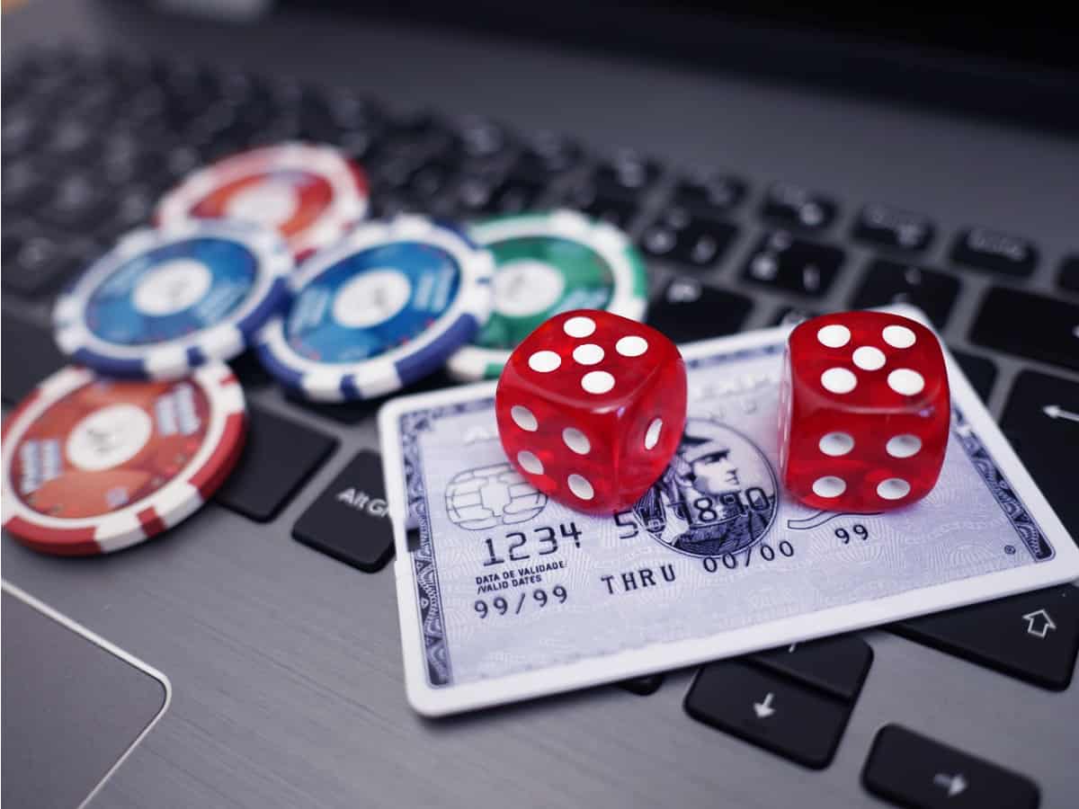 Telangana farmer's son gambles away Rs 92 lakh