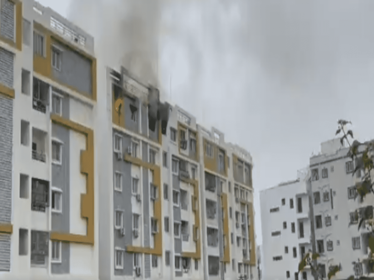 Fire breaks out at apartment in Hyderabad's Rajendra Nagar