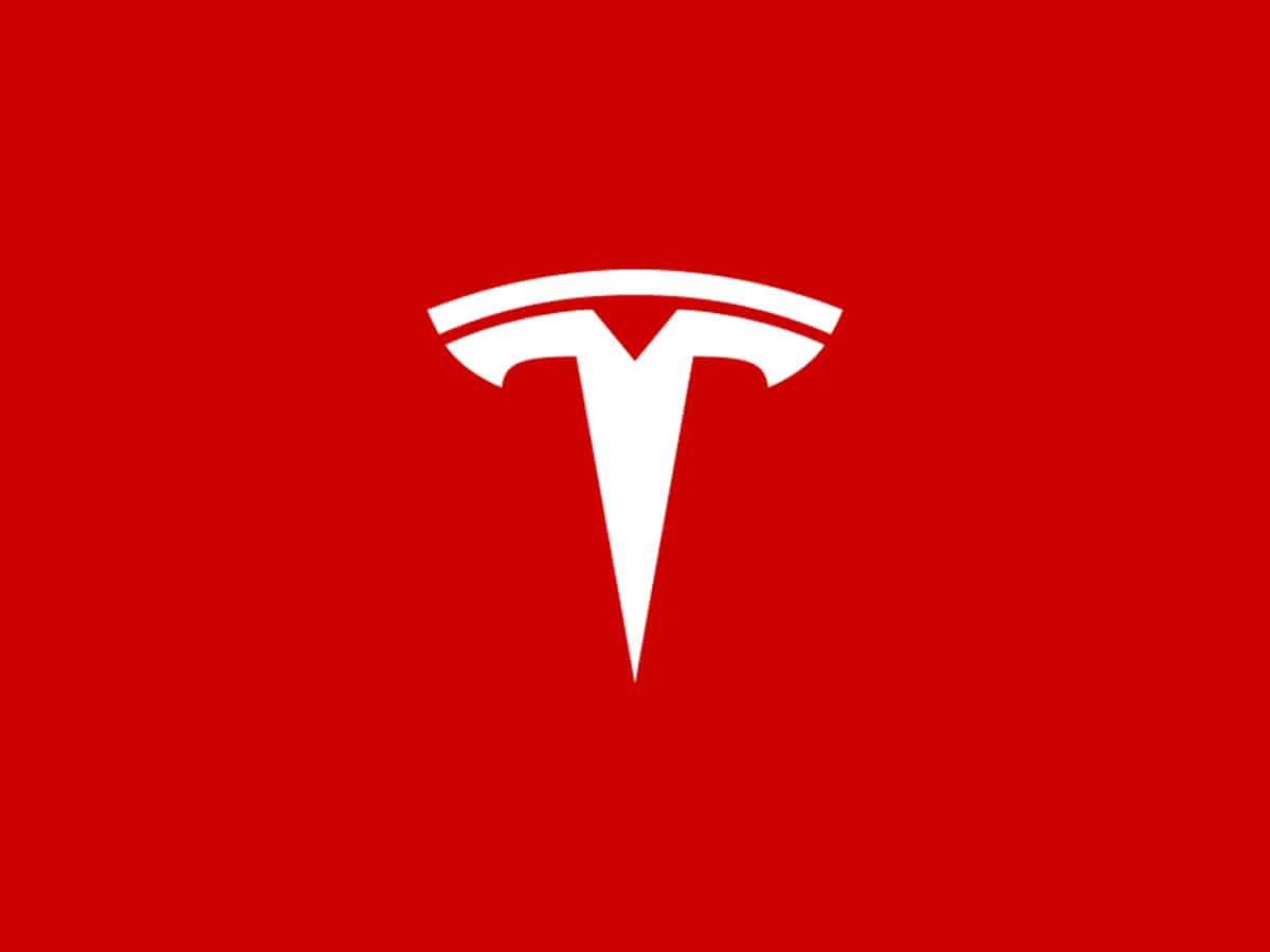 Tesla lost USD 109 bn in single day amid weak outlook for 2022