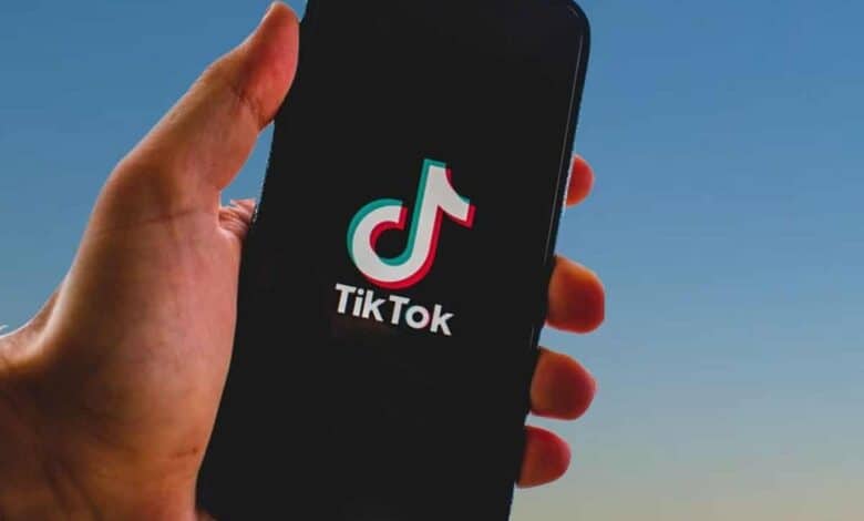 TikTok tells Europeanusers its staff in China can access their data