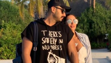 Buzz: Malaika Arora, Arjun Kapoor break-up!