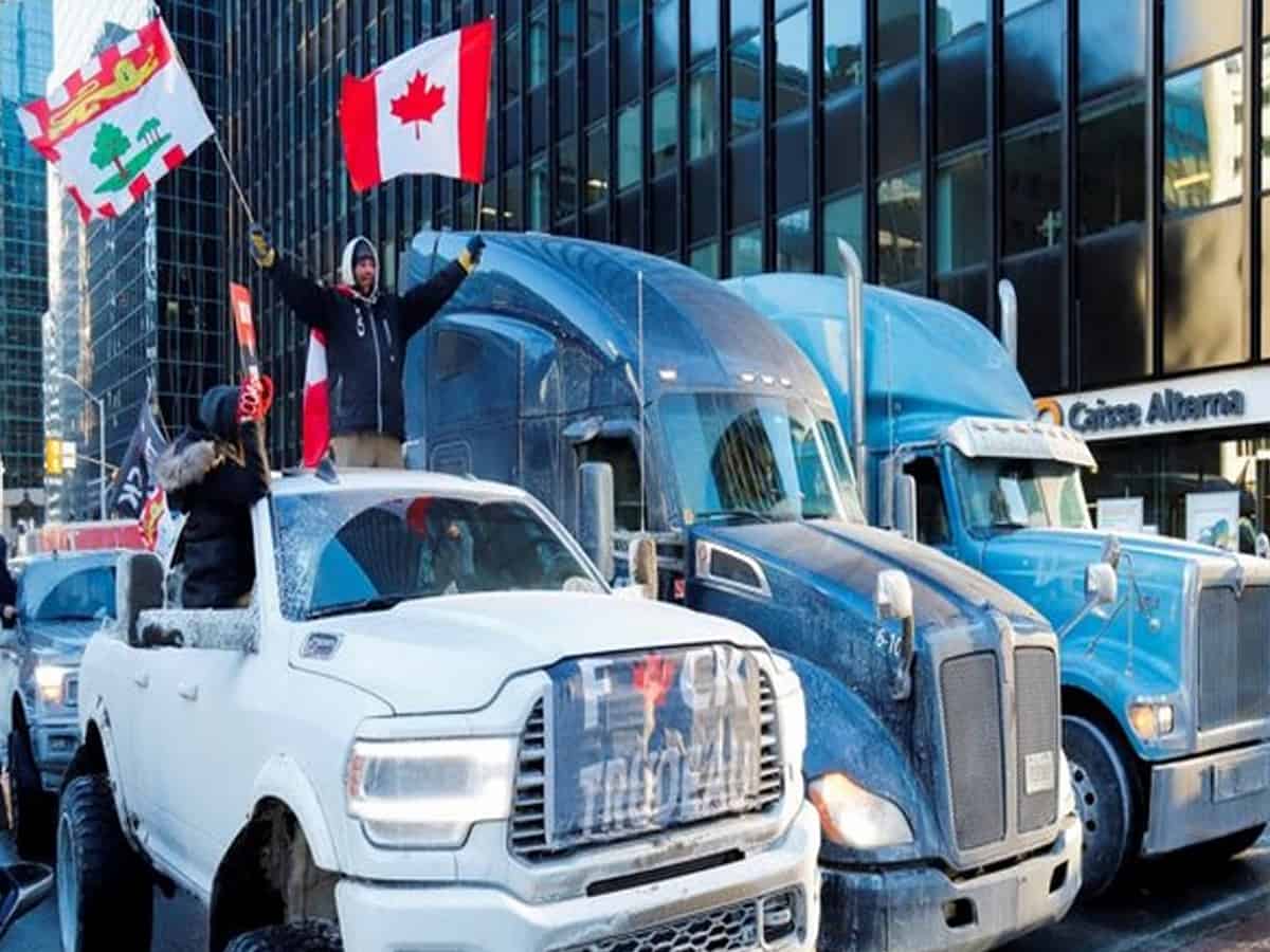 Canada truckers continue anti-COVID vaccine protest in Ottawa