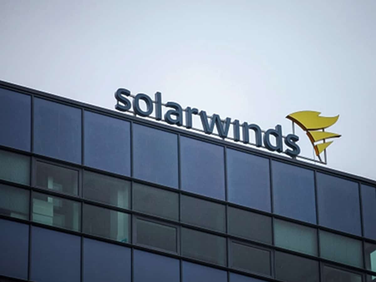 Microsoft discovers undisclosed bug in SolarWinds server