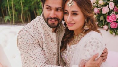 Varun treats fans with unseen wedding pics on 1st anniversary with Natasha