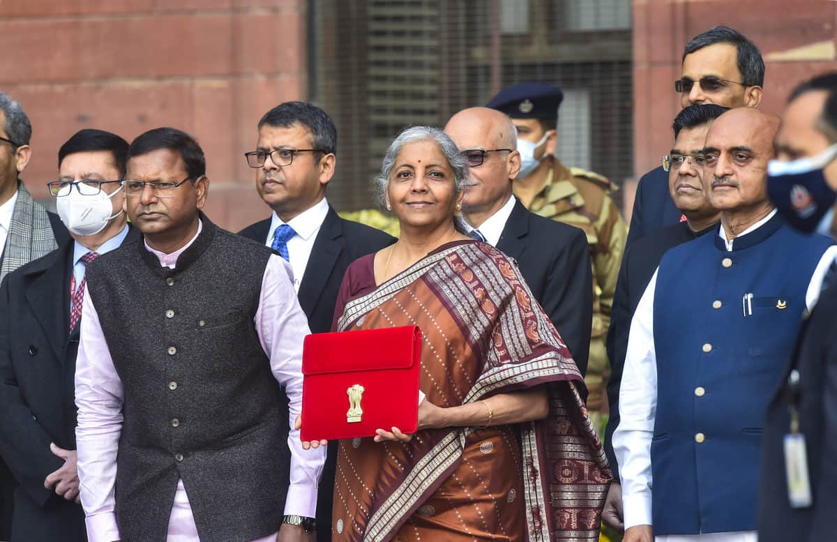 Sitharaman reaches Parliament ahead of Union Budget 2022-23 presentation