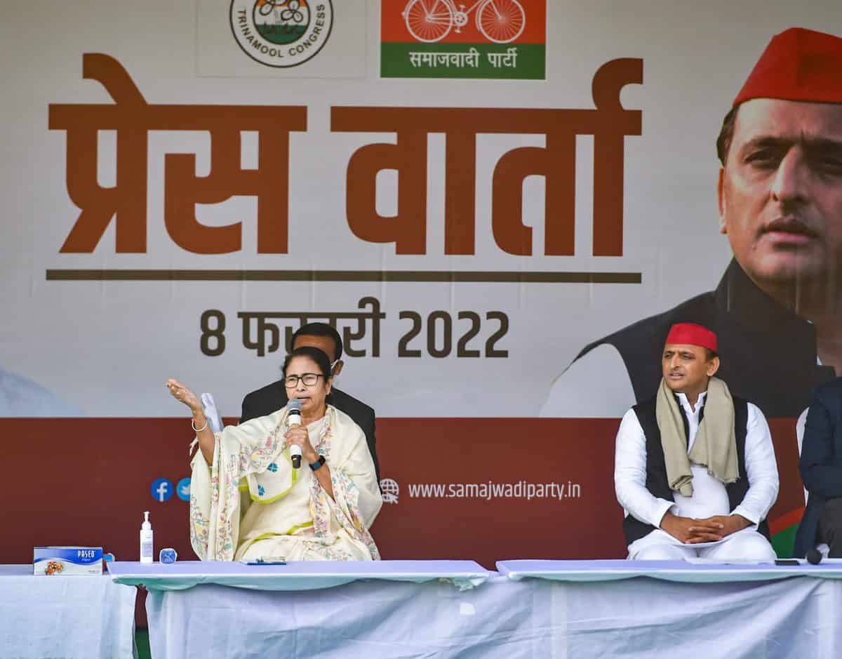Mamta injects elixir in Akhilesh’s poll campaign