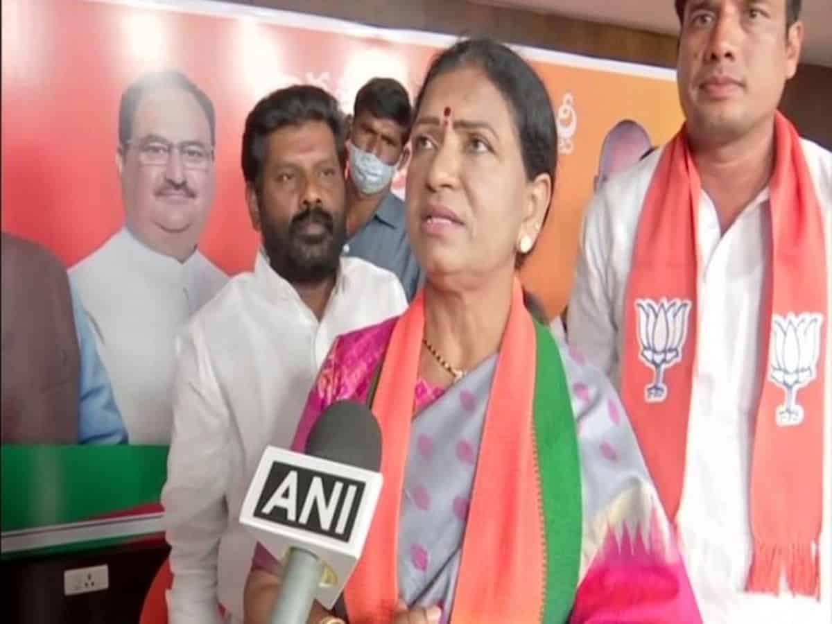 Power lies in hands of one family: BJP's DK Aruna hits out at CM KCR