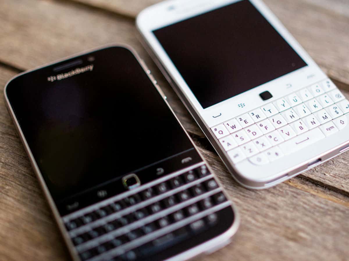 BlackBerry selling legacy patents for $600 million