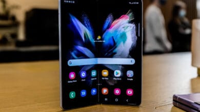 Foldable phone shipments to reach 27.6 mn units in 2025