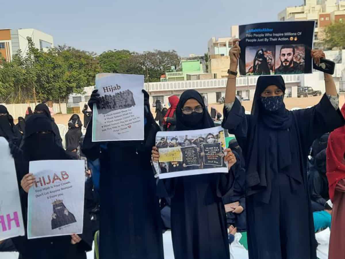 Women in Saidabad hold protest against Hijab ban in Karnataka