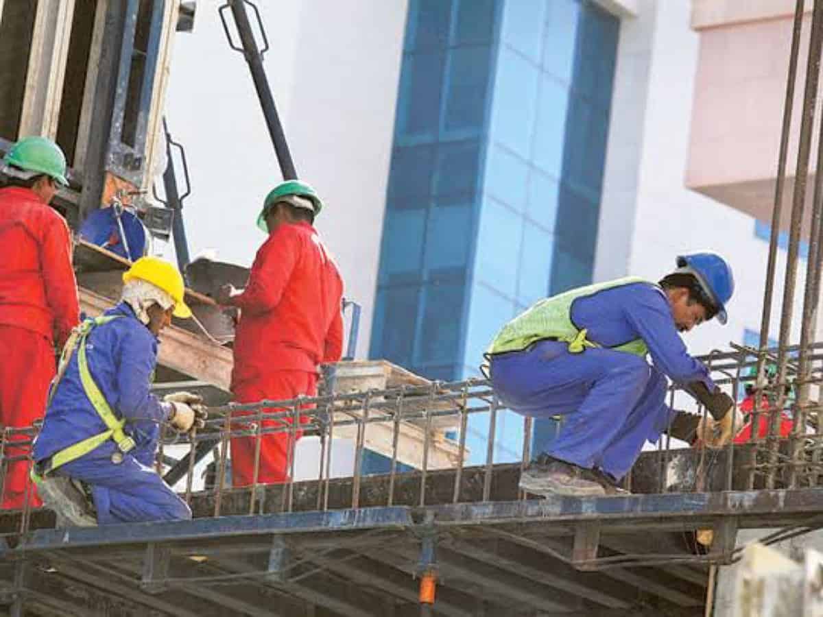 Saudi Arabia denies plans to implement 4-day work-week system