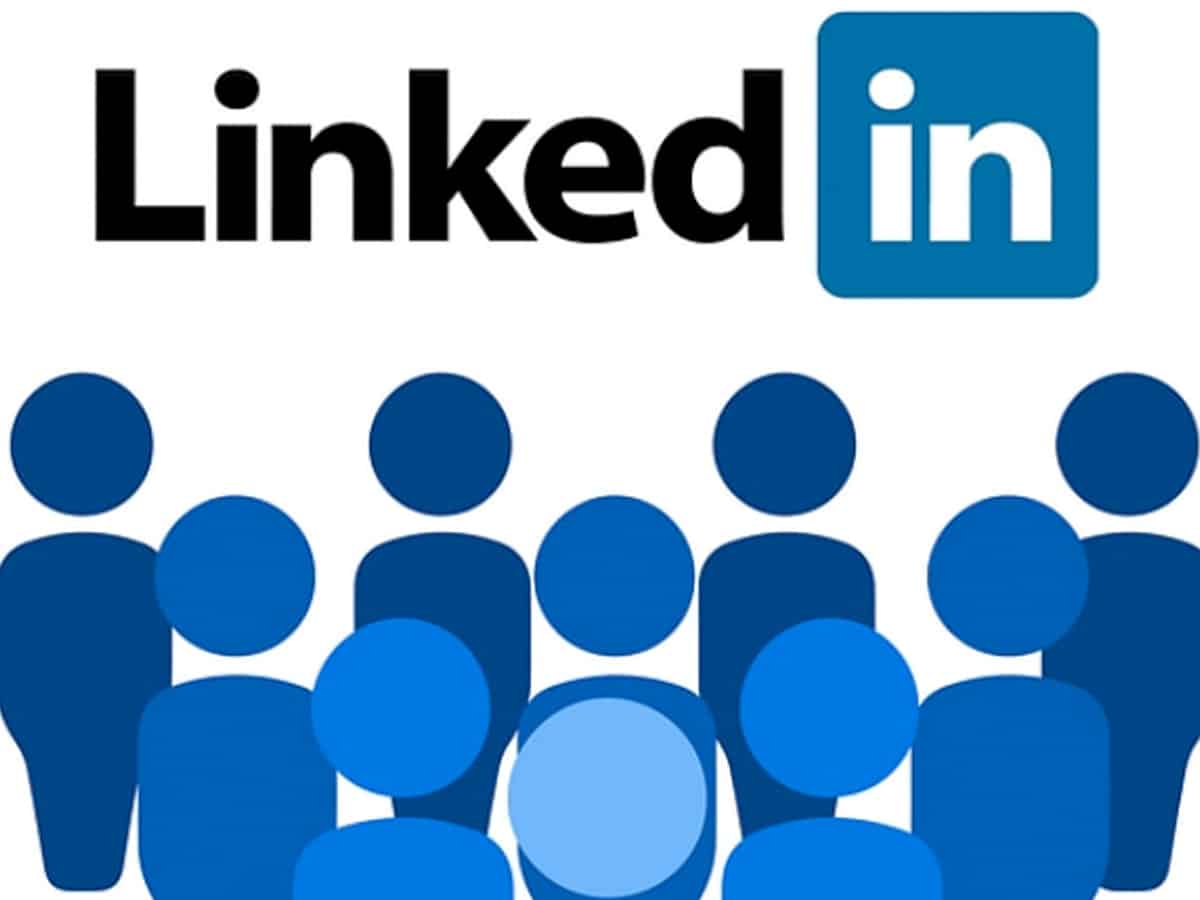 Microsoft to bring LinkedIn profiles to Team chats