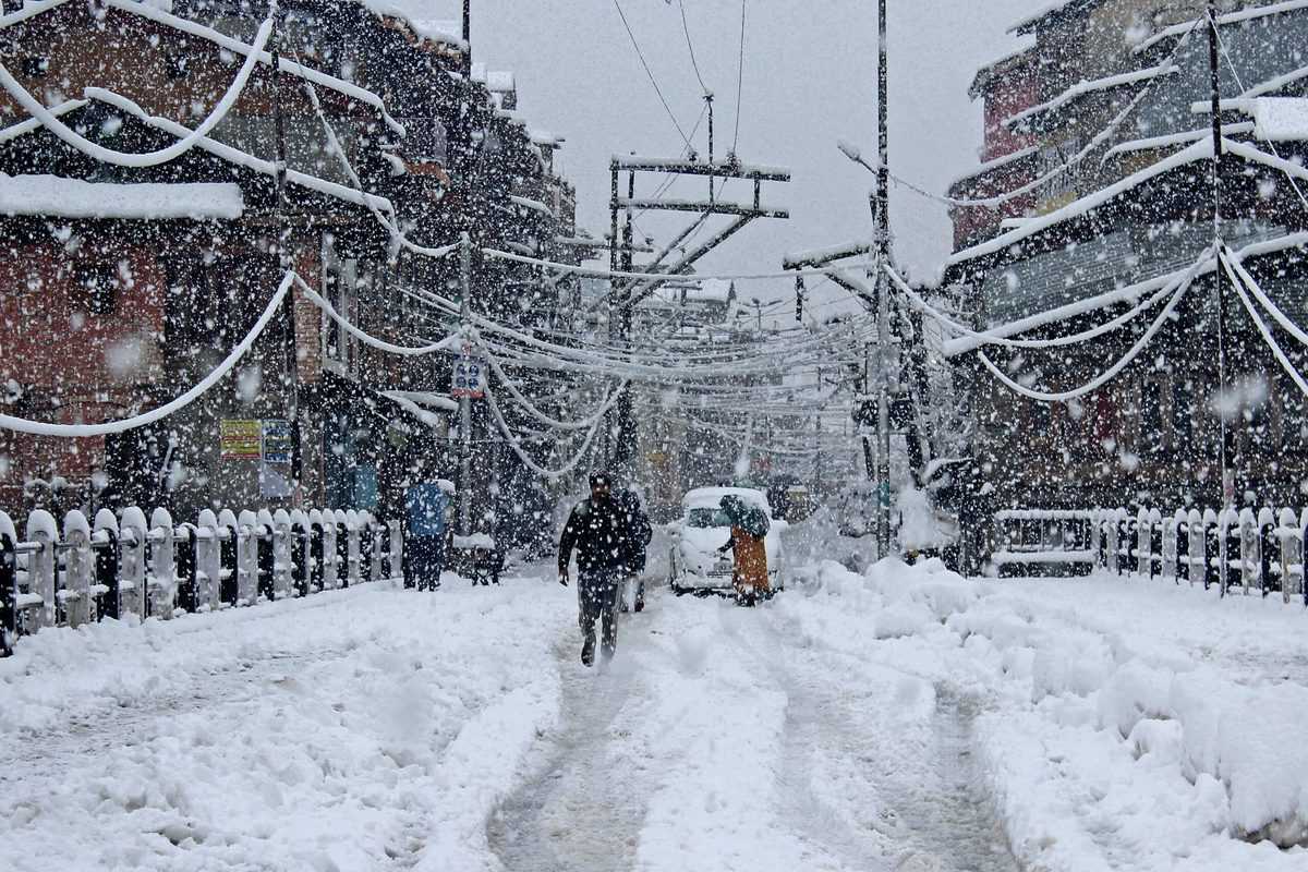 Jammu-Srinagar highway closed again