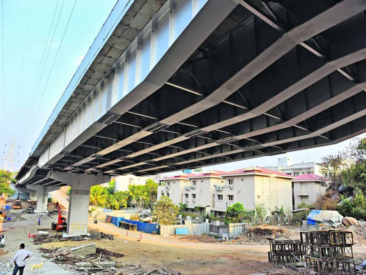 Hyderabad : Steel bridge to ease traffic at Jubilee Hills- Shaikpet route