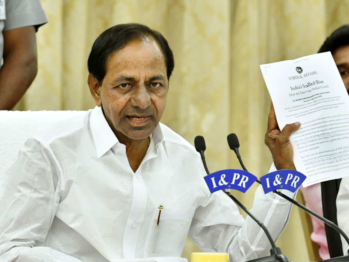 Telangana CM leaves for Bihar, financial aid to Galwan martyrs, national politics on agenda