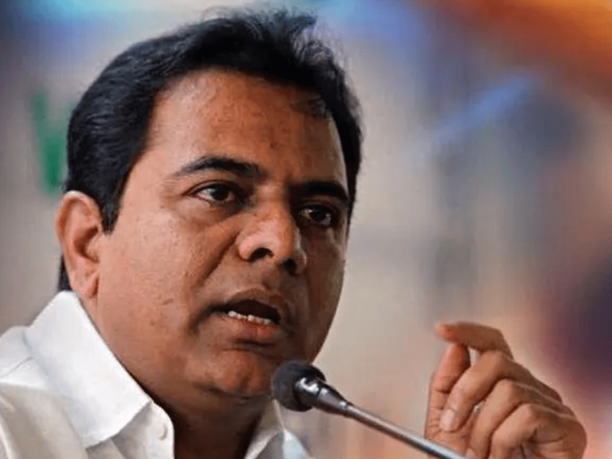 KTR slams Tamilisai, says governor can't have dual role