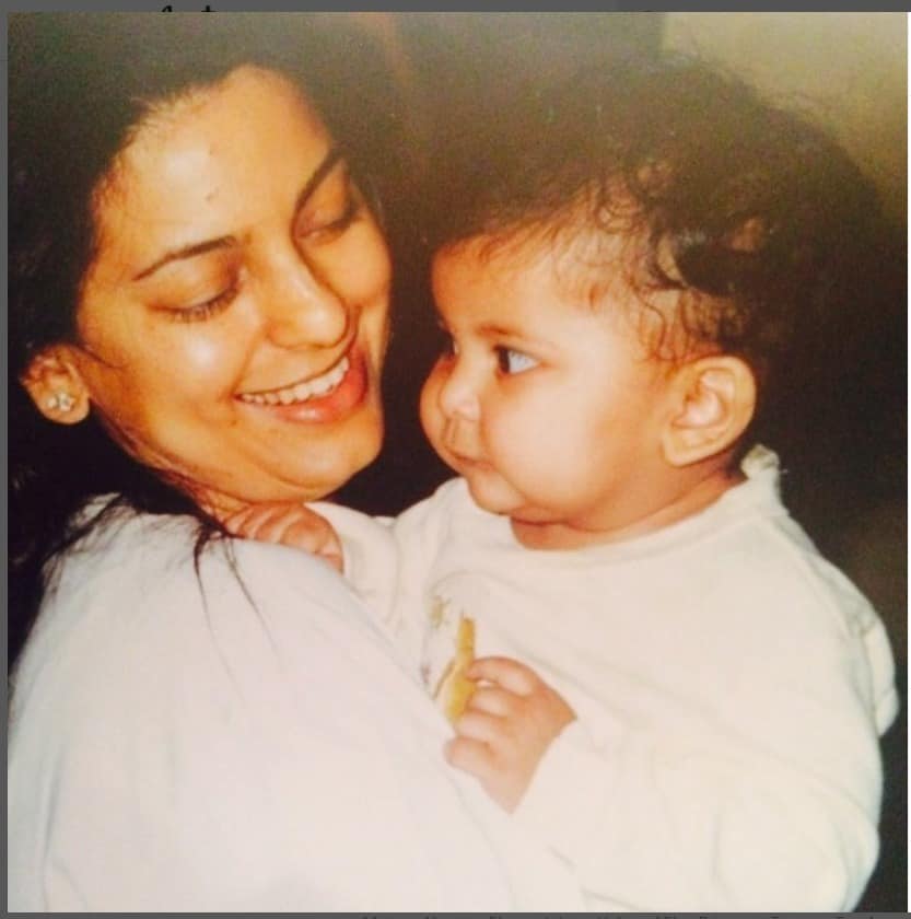 Juhi Chawla with her daughter Jahnavi