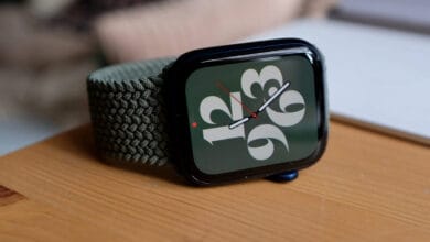 Apple releases watchOS 8.4.1 with bug fixes