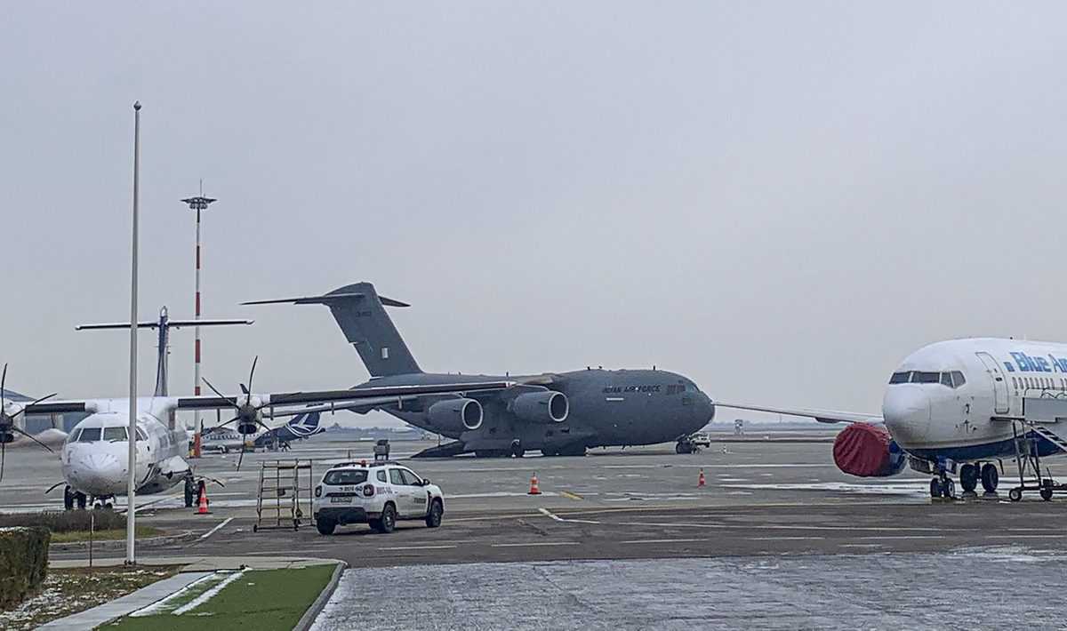 IAF C-17 carrying Indian students lands Hindon