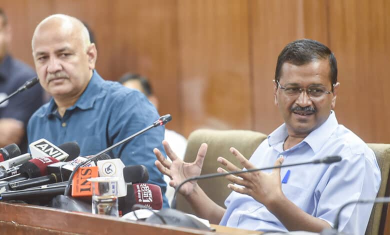 Arvind Kejriwal, Manish Sisodia to visit Gujarat today