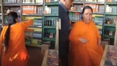 Uma Bharti vandalises liquor shop in Bhopal