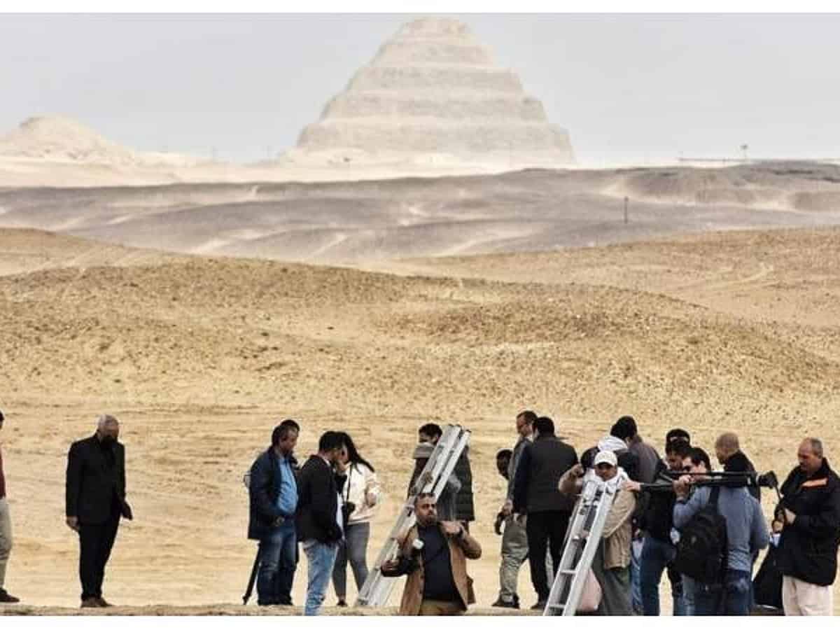 Egypt displays recently discovered ancient tombs in Saqqara