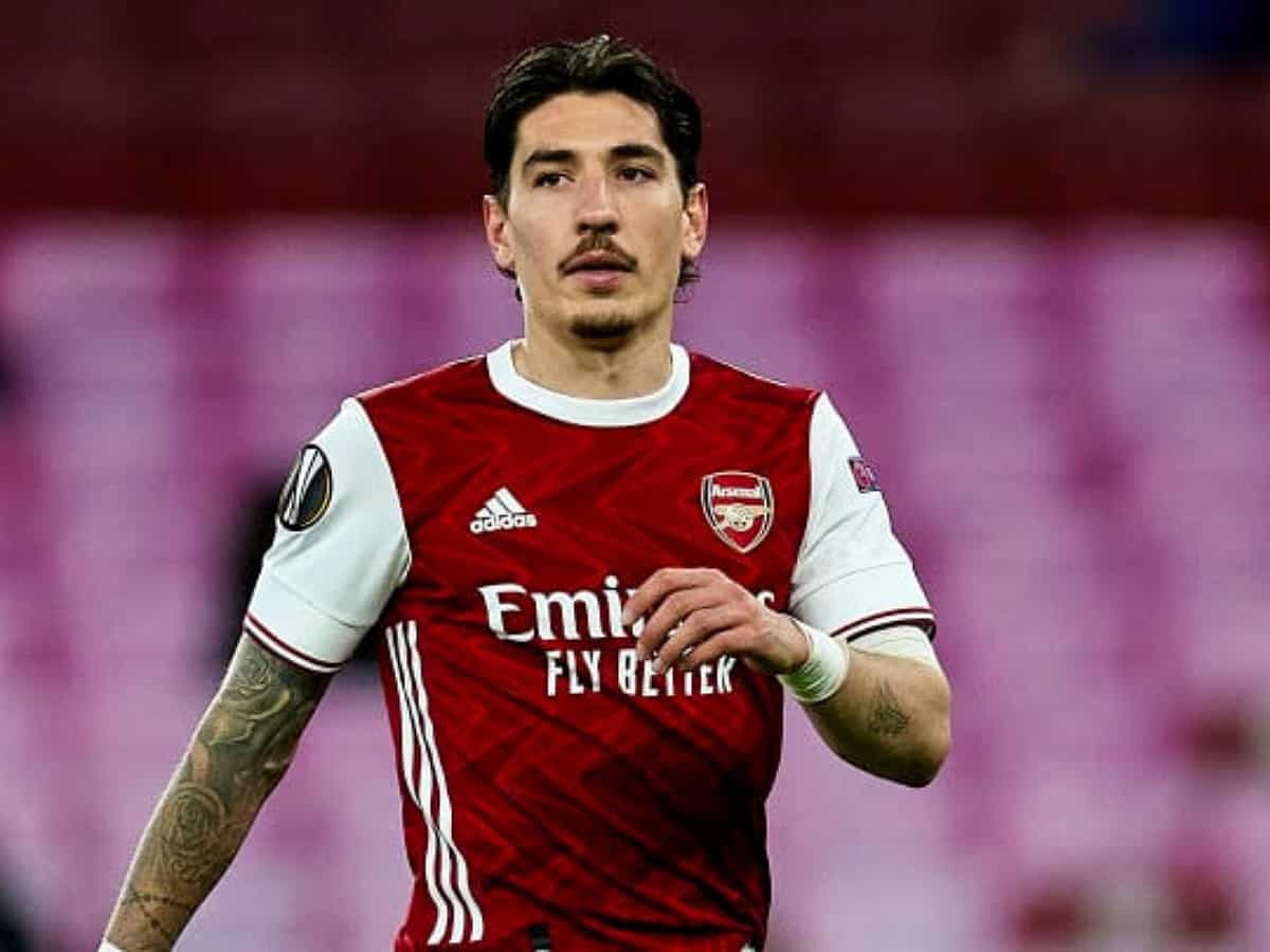 Spanish footballer Hector Bellerin speaks on the ignored ongoing Middle East wars