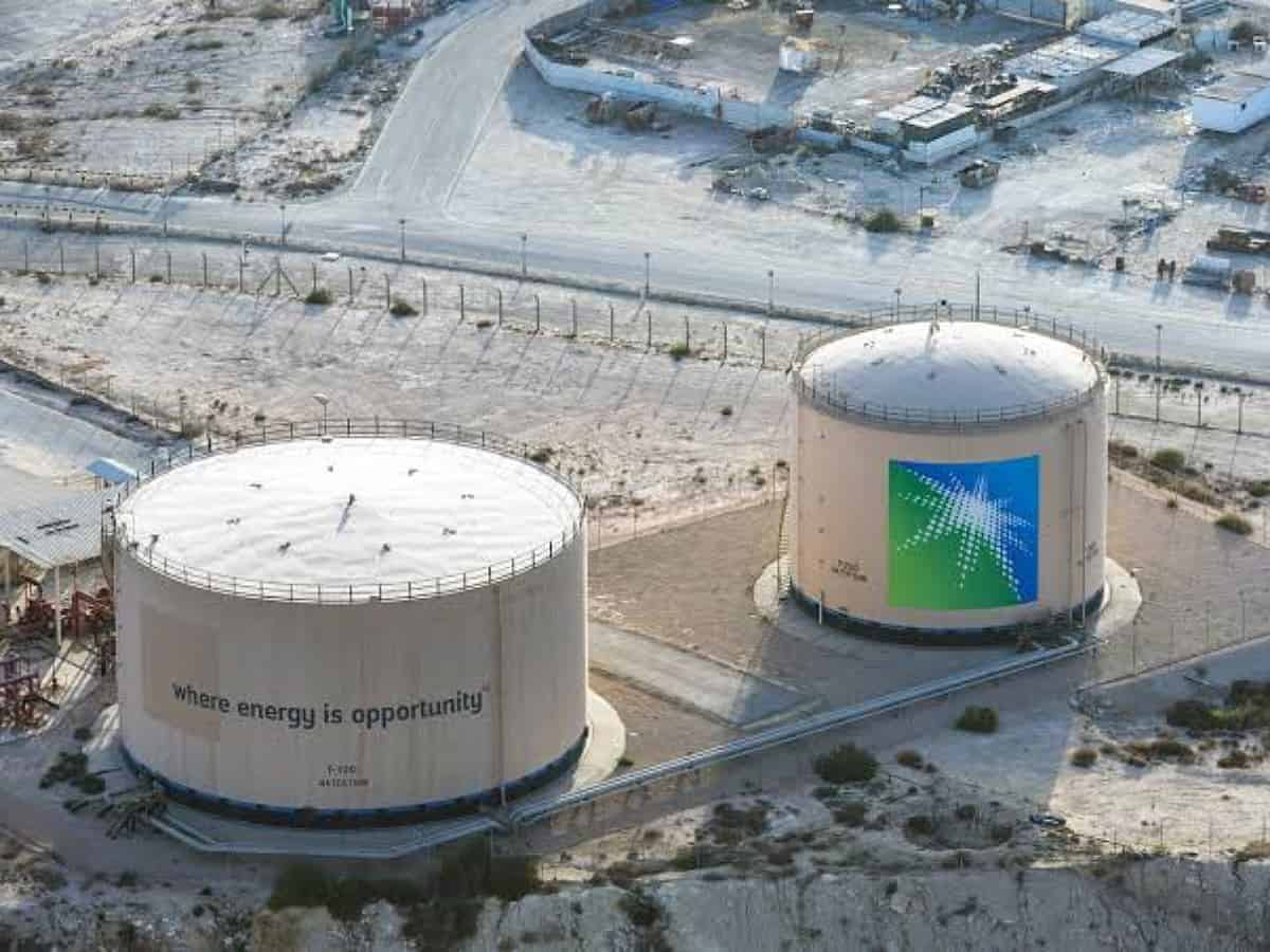 Saudi oil export revenues recorded a big jump in January 2022
