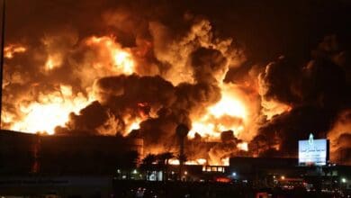 Saudi Arabia: Houthi attack causes massive fire at Aramco's oil facility