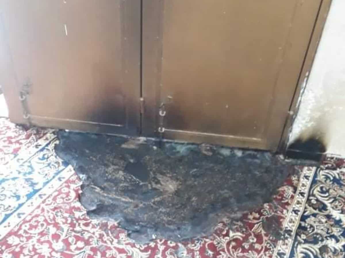 Israeli settlers set fire to a mosque in the West Bank