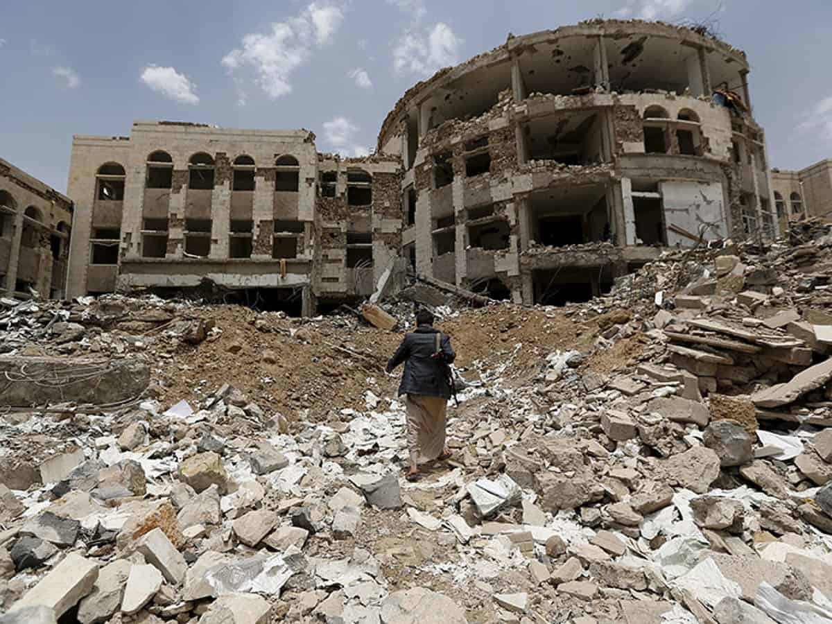 Saudi-led Arab coalition to halt military operations in Yemen