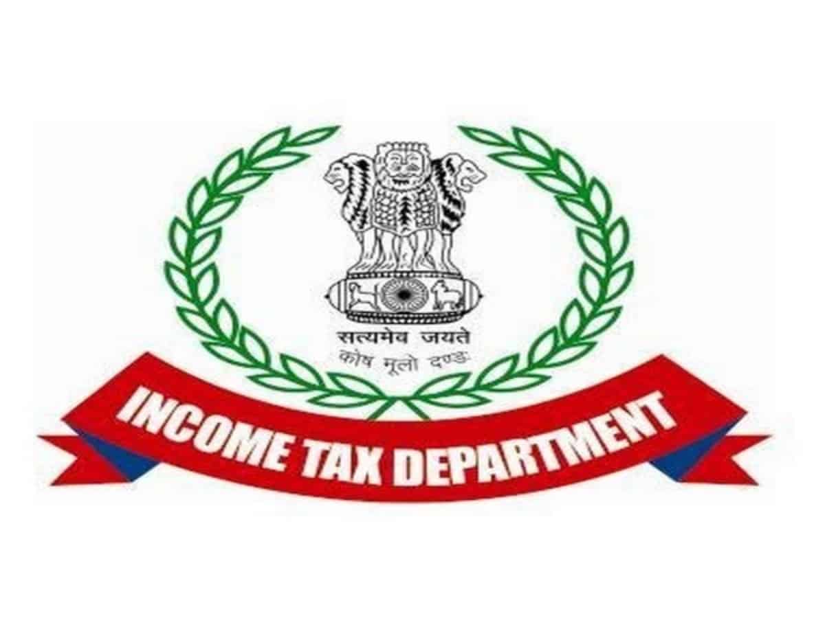 I-T dept detects unaccounted transactions exceeding Rs 100 cr across country