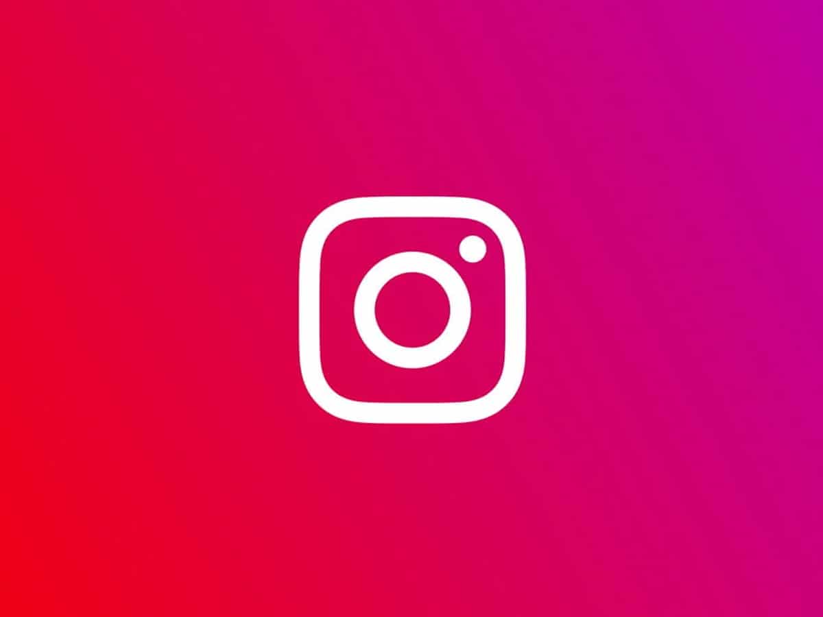 Russia bans Instagram, blocks access for 80 mn users