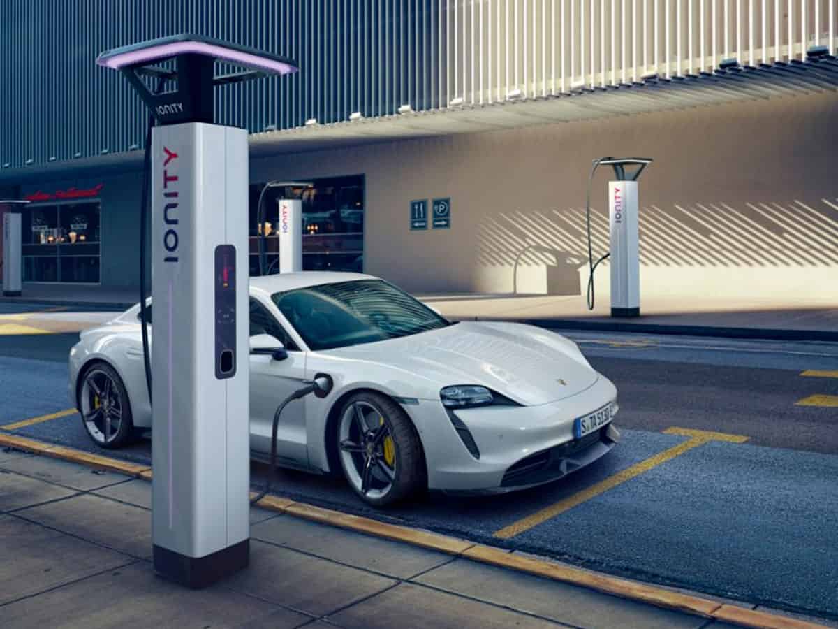 Porsche plans to build its own network of EV charging stations