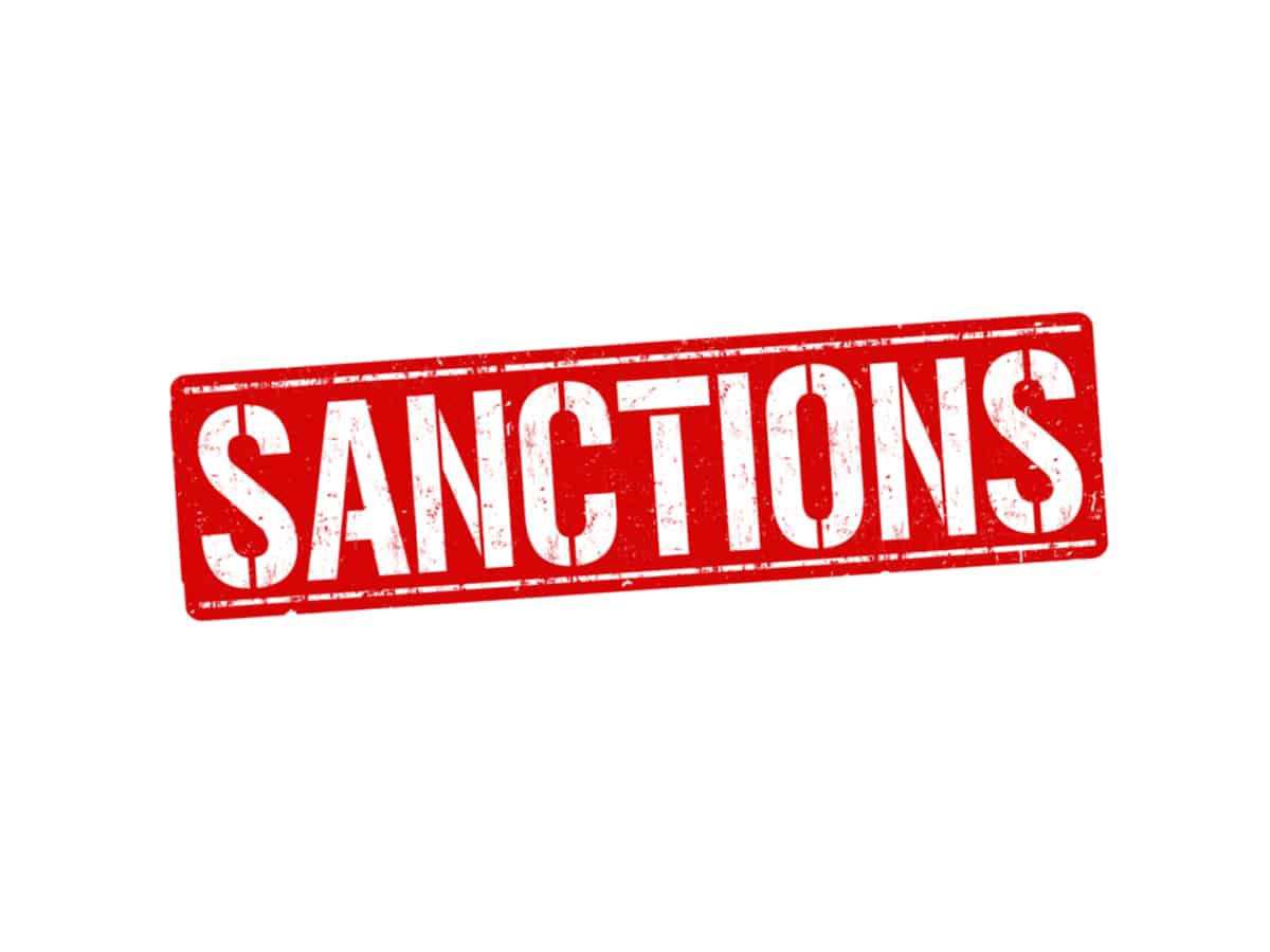 UK sanctions 386 Russian parliamentarians over Ukraine crisis