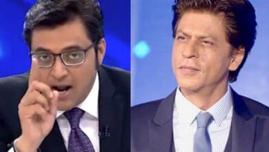 Nation wants to know! When SRK mimicked Arnab Goswami, watch