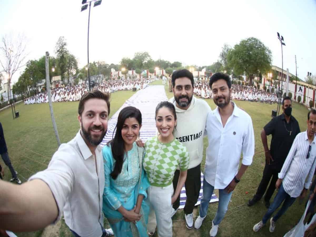 Abhishek Bachchan creates history by screening 'Dasvi' first time in Agra Central Jail