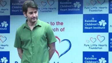 Mahesh Babu visits Rainbow Children's Hospital in Hyderabad